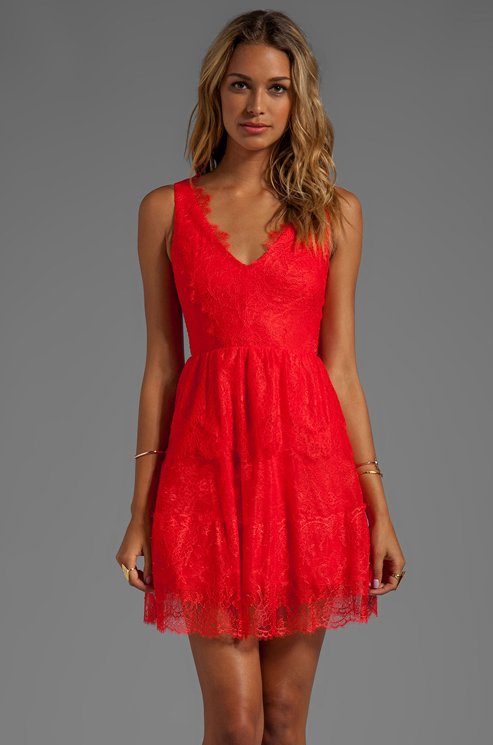 BCBGMAXAZRIA Sleeveless Lace Dress in Red - Lyst