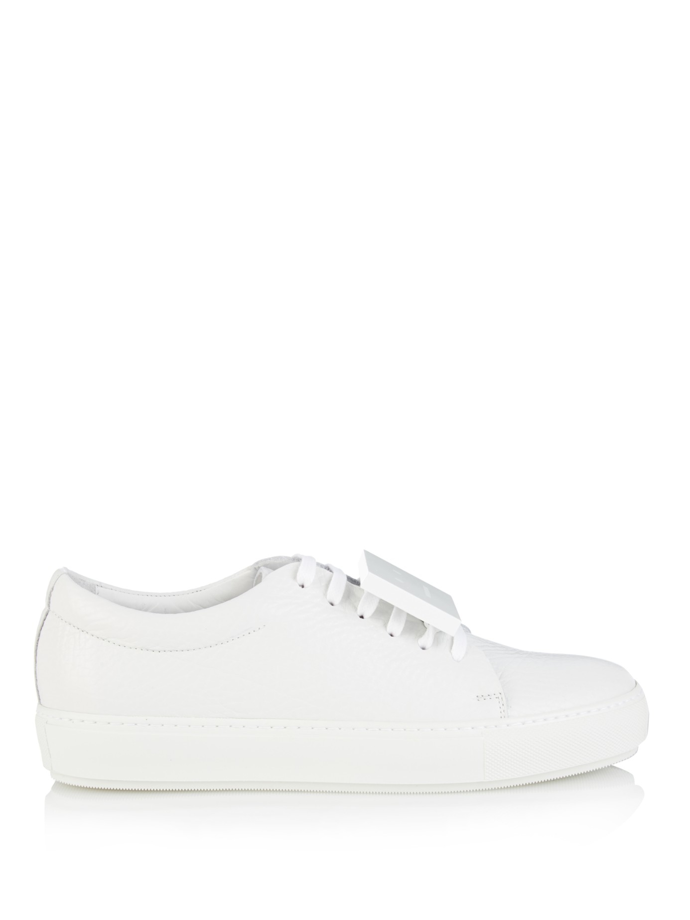 Acne Studios Adriana Smiley-Face Grained-Leather Sneakers in White | Lyst