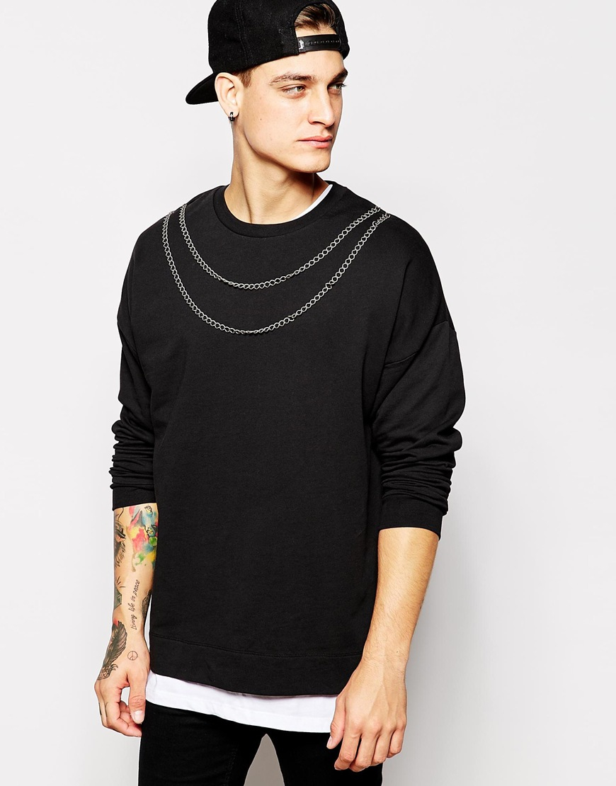 sweatshirt with chains