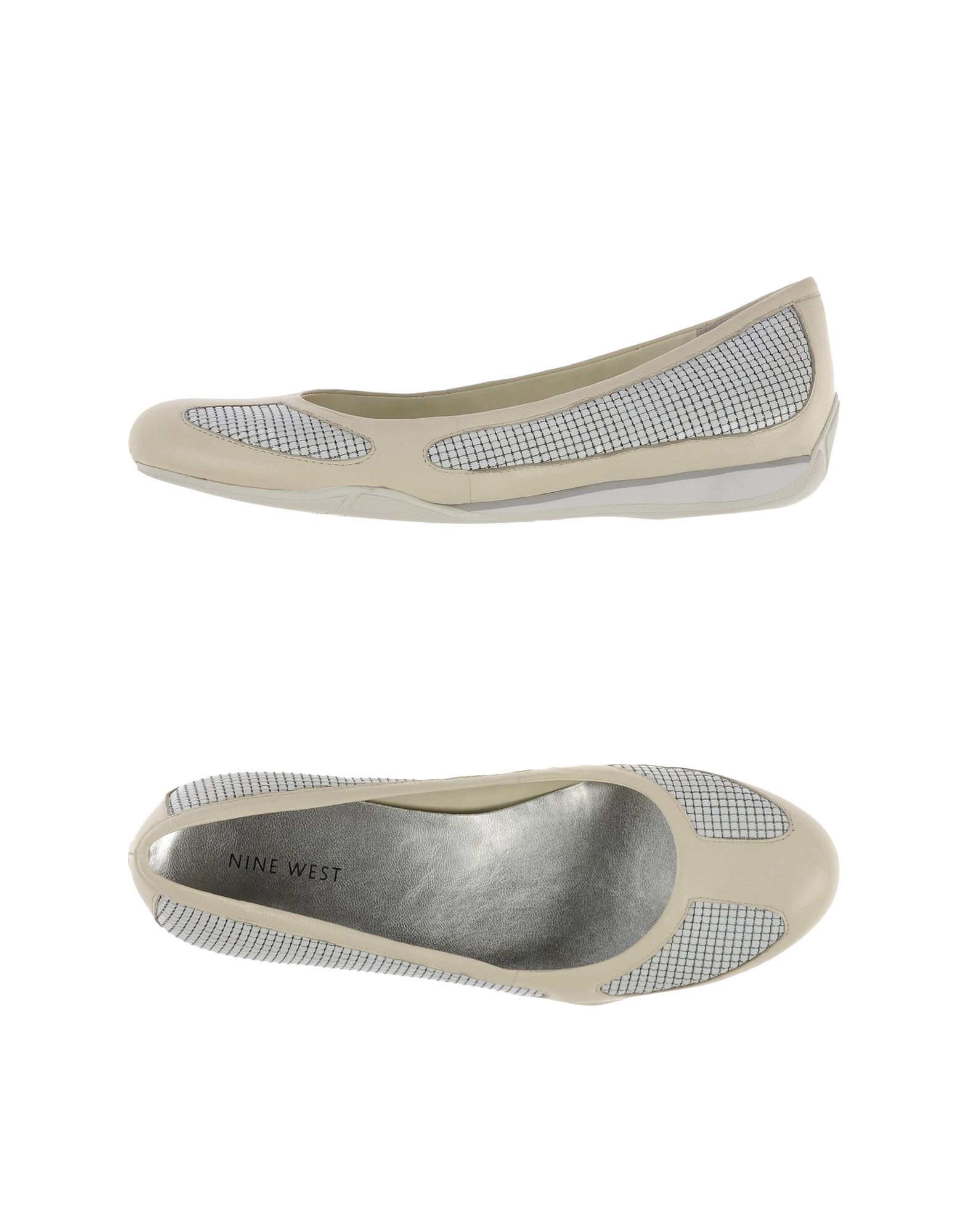 Nine West Ballet Flats in White (Ivory)