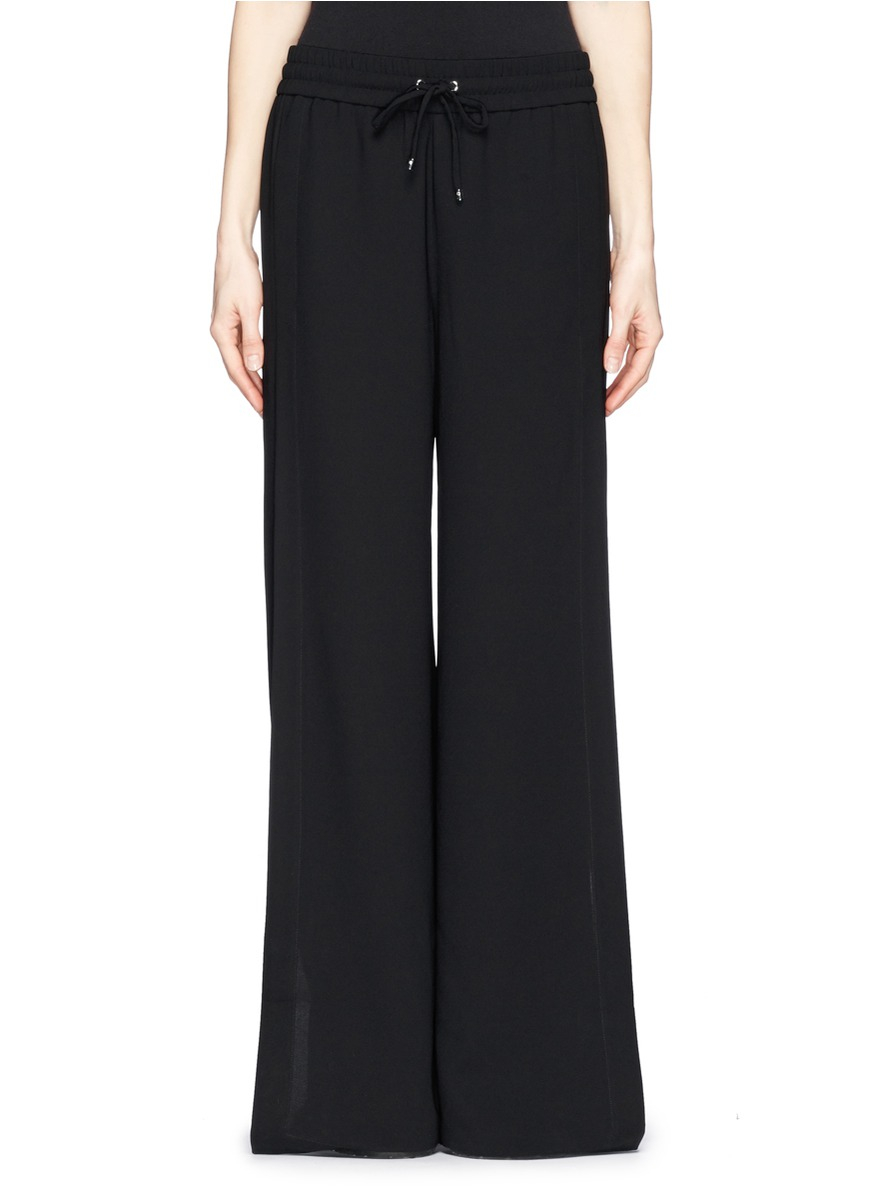 black parallel trousers