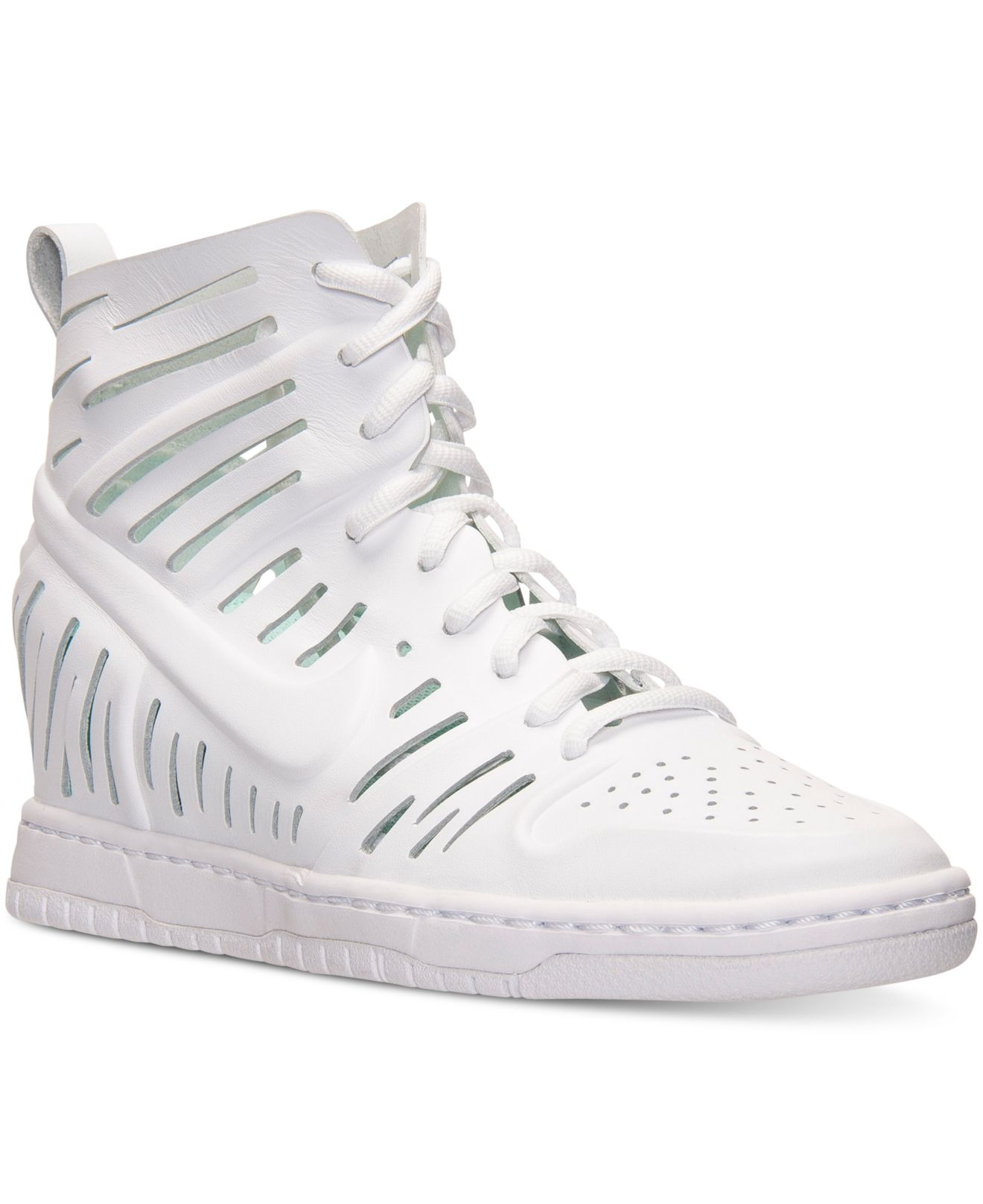 nike dunk sky high zwart wit