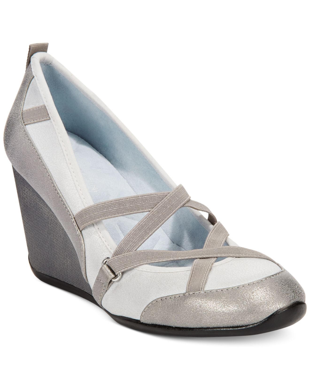 adrienne vittadini athletic shoes