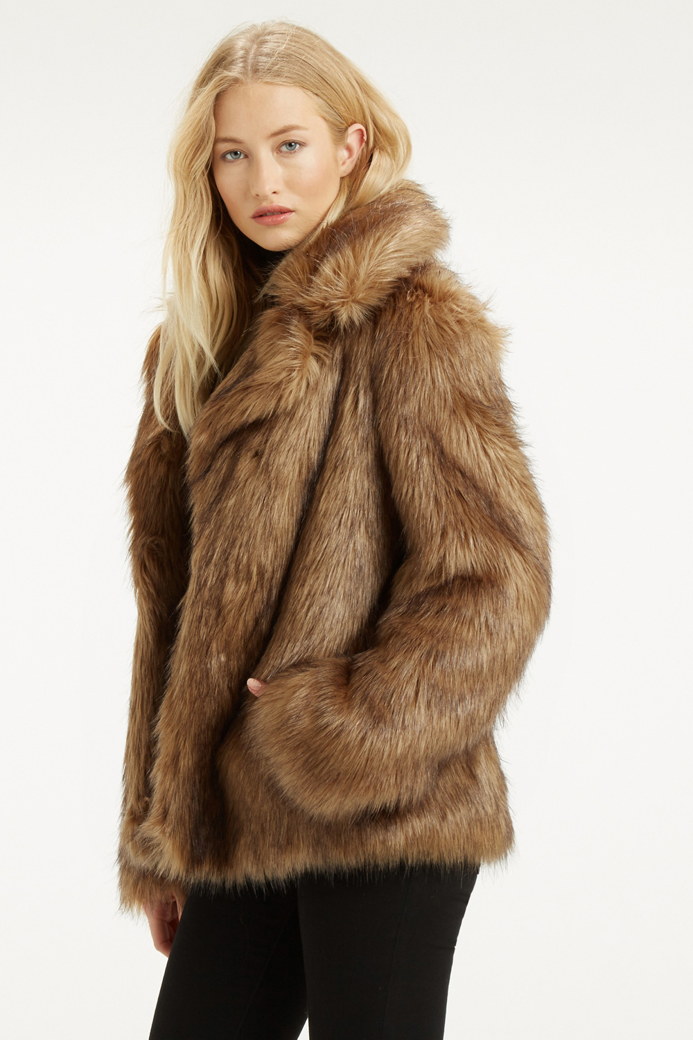 Faux fur coat brown Brown (4) Brand AG Jeans (1) Akemi Faux Fur Aviator Jacket $ + 2 colors Quickshop. Morganne Longline Jacket $ + 4 colors The chilly weather lends to the season of layering for women with the addition of jackets and coats to the mix. We have an array of jackets, coats, vests and capes from various designers for all seasons.