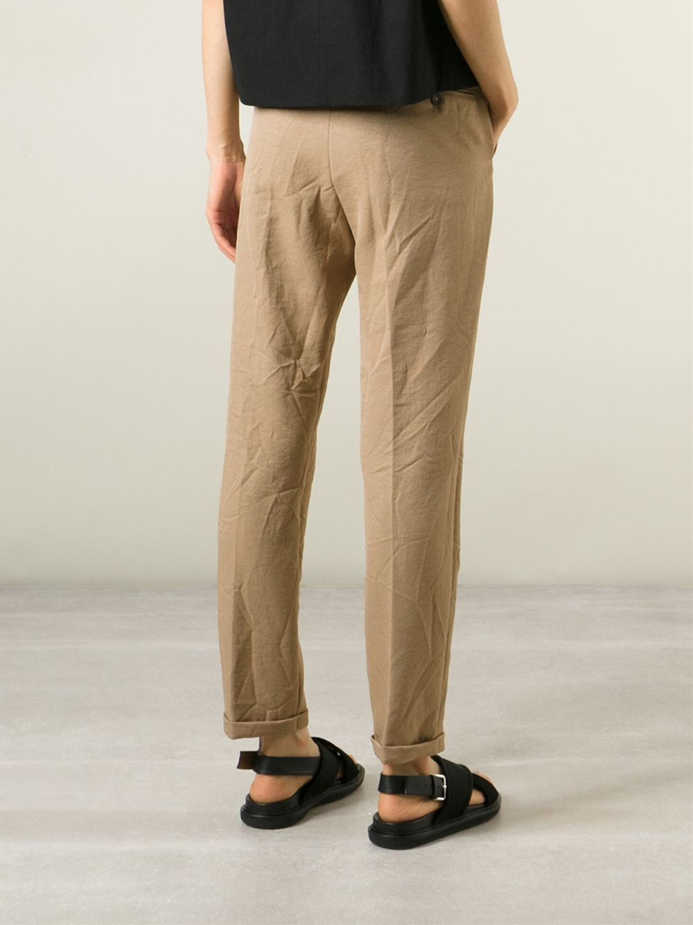 After we find it: Elevate the look with a pair of flowing wide-leg pants. Keep cool at a backyard barbeque in gauchos, capris or culottes from Kiind Of, Studio M, Jones New York and Karen Kane. Pair them with a graphic tee and fashion sneakers.