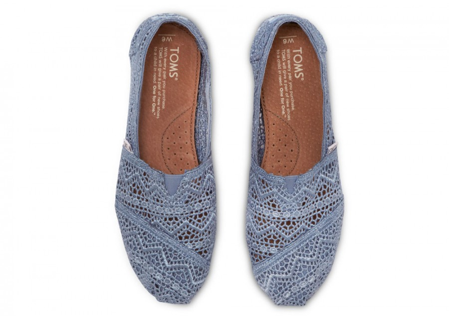 blue denim toms shoes