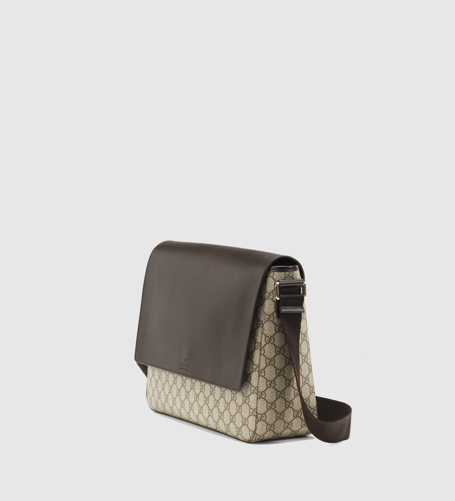 Gucci Gg Supreme Canvas Messenger Bag in Brown - Lyst