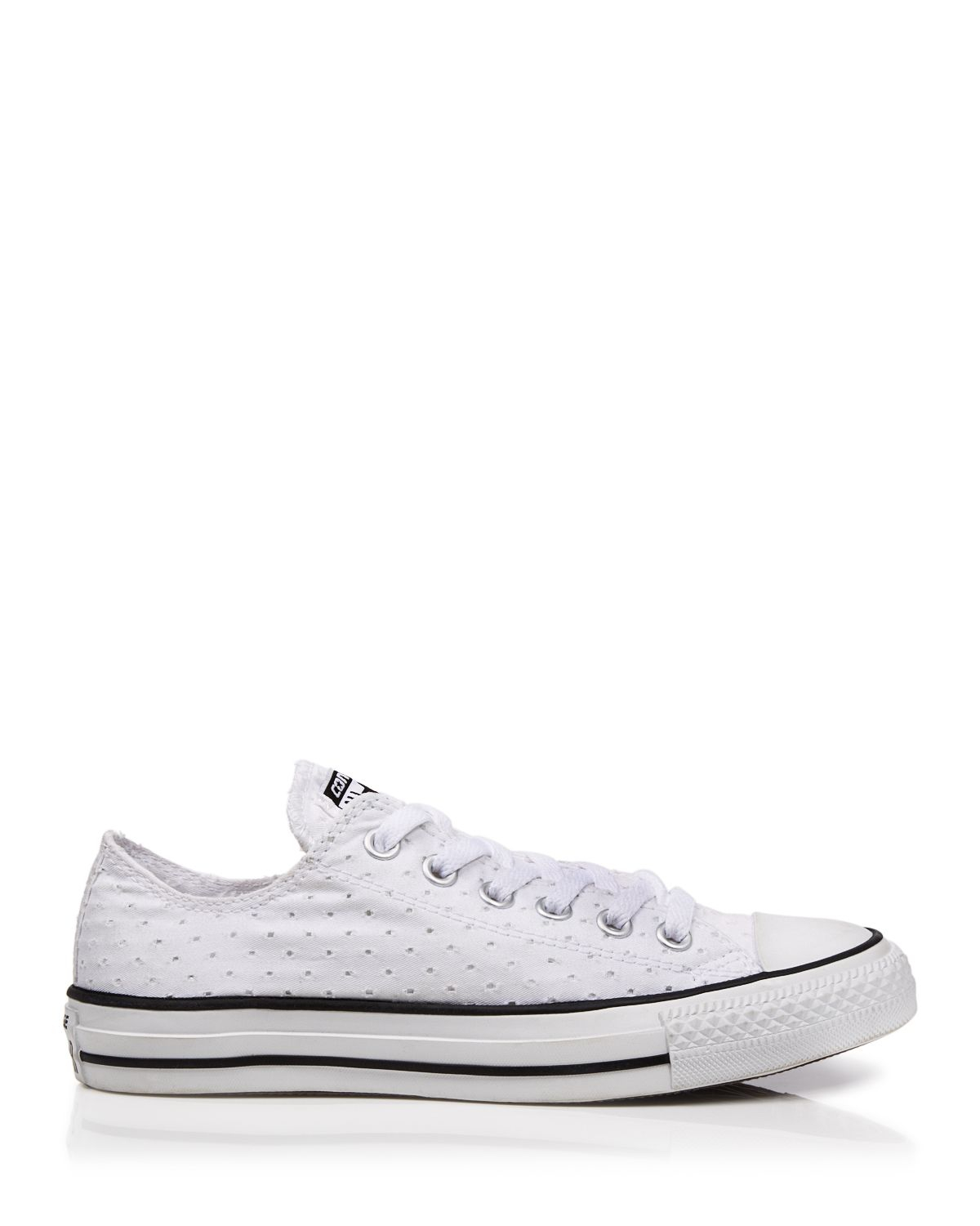 white lace converse
