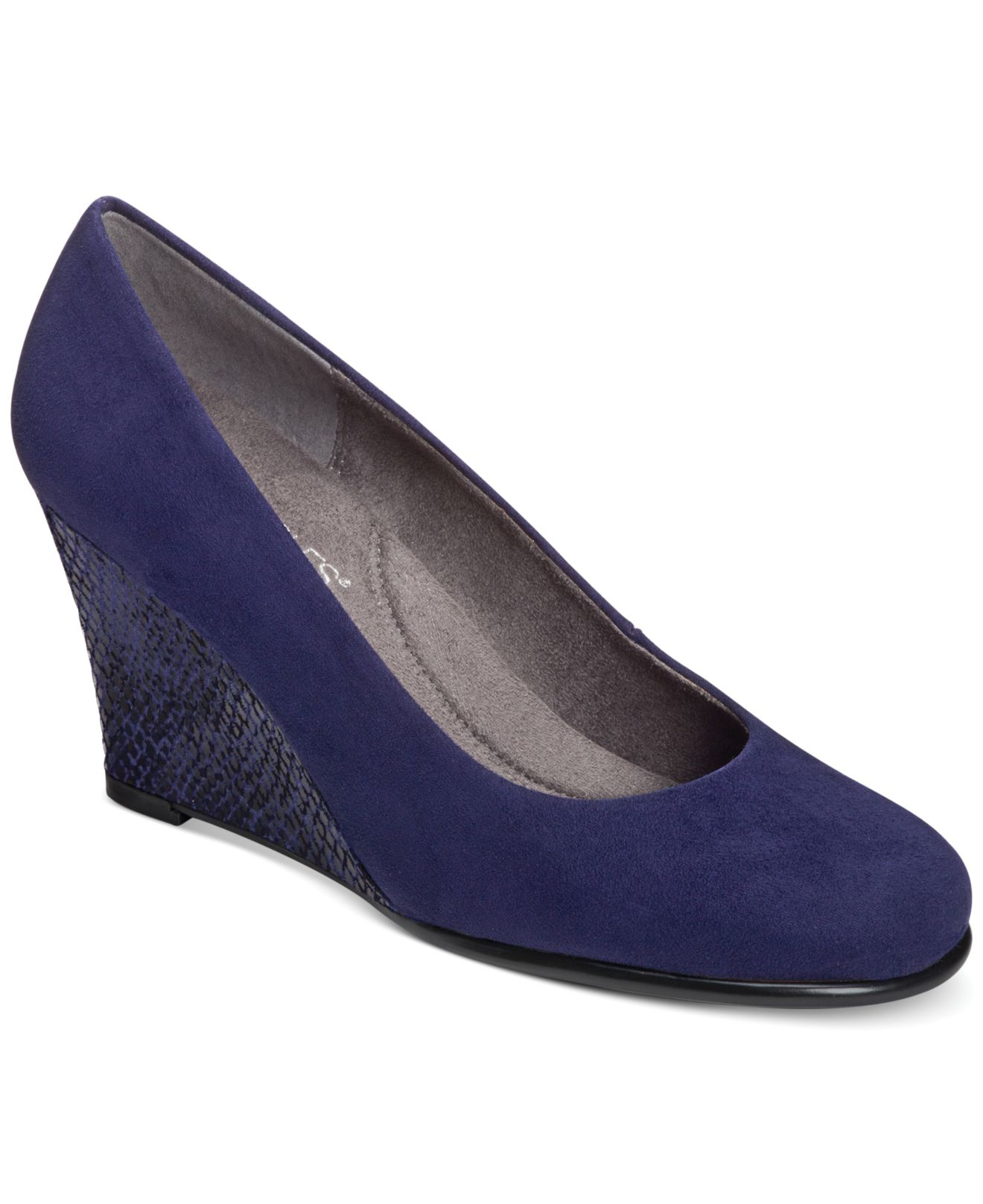 plum colored wedges