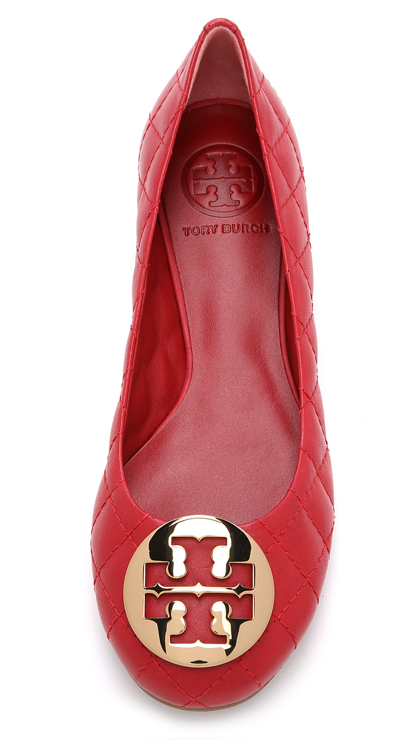 tory burch quilted flat