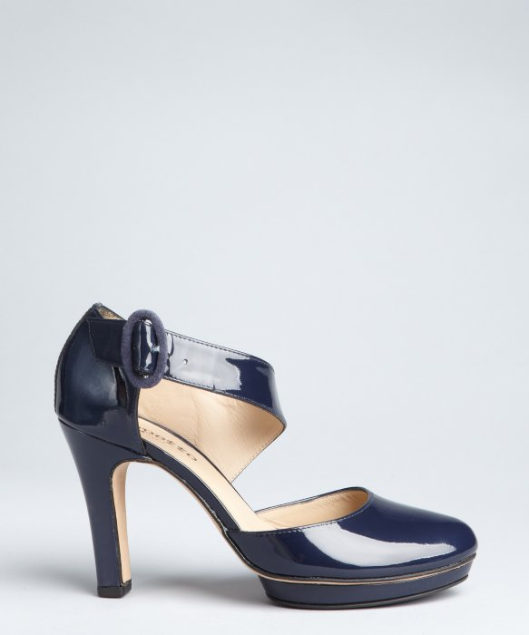 name of heels with red bottom