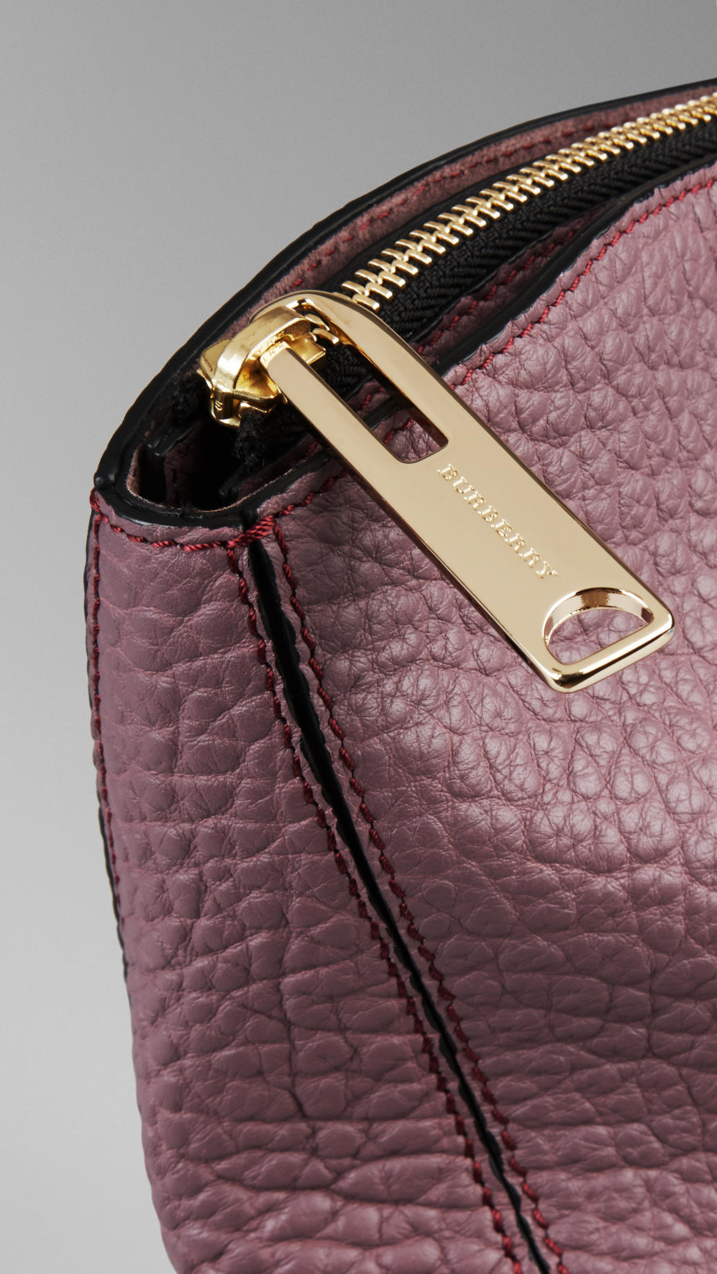 burberry tote with zipper