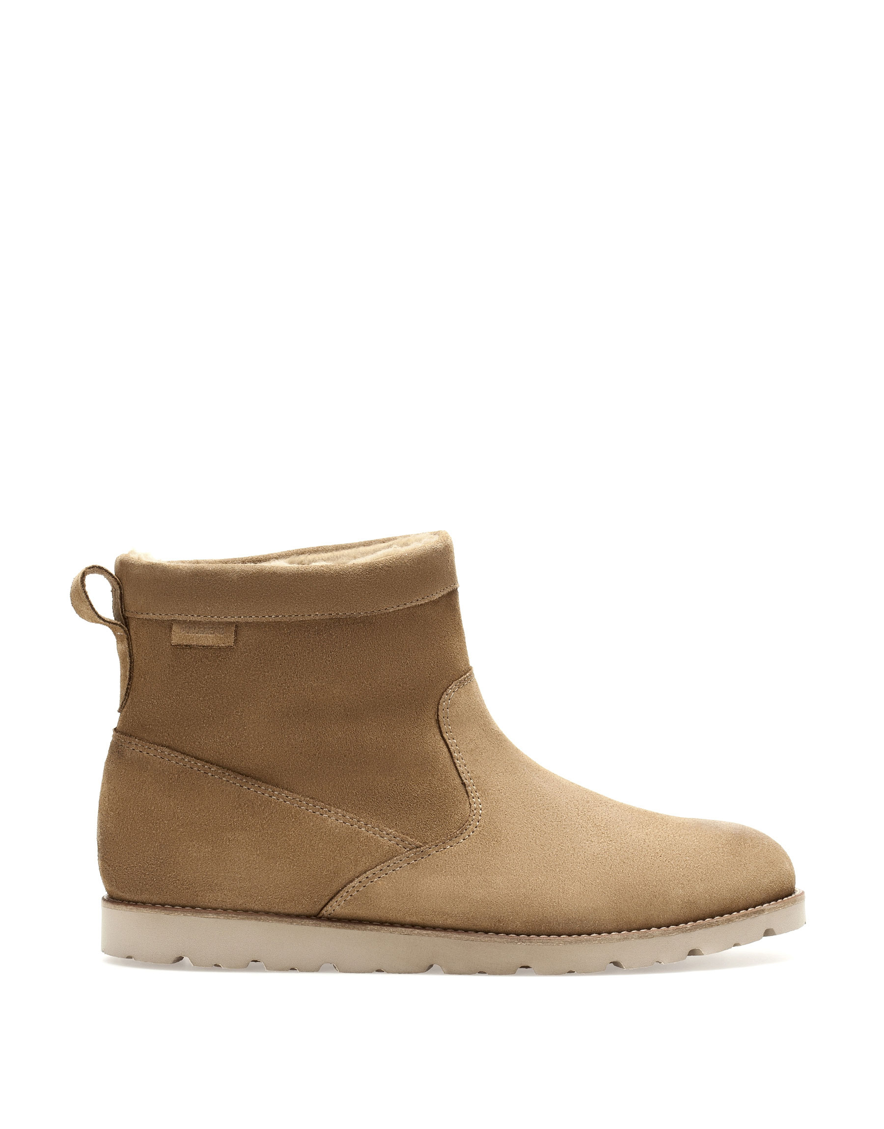 sock boots pull and bear