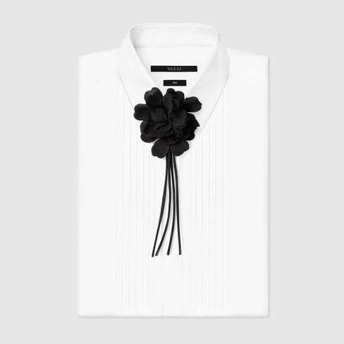 Gucci Floral Neck Bow in Black for Men -
