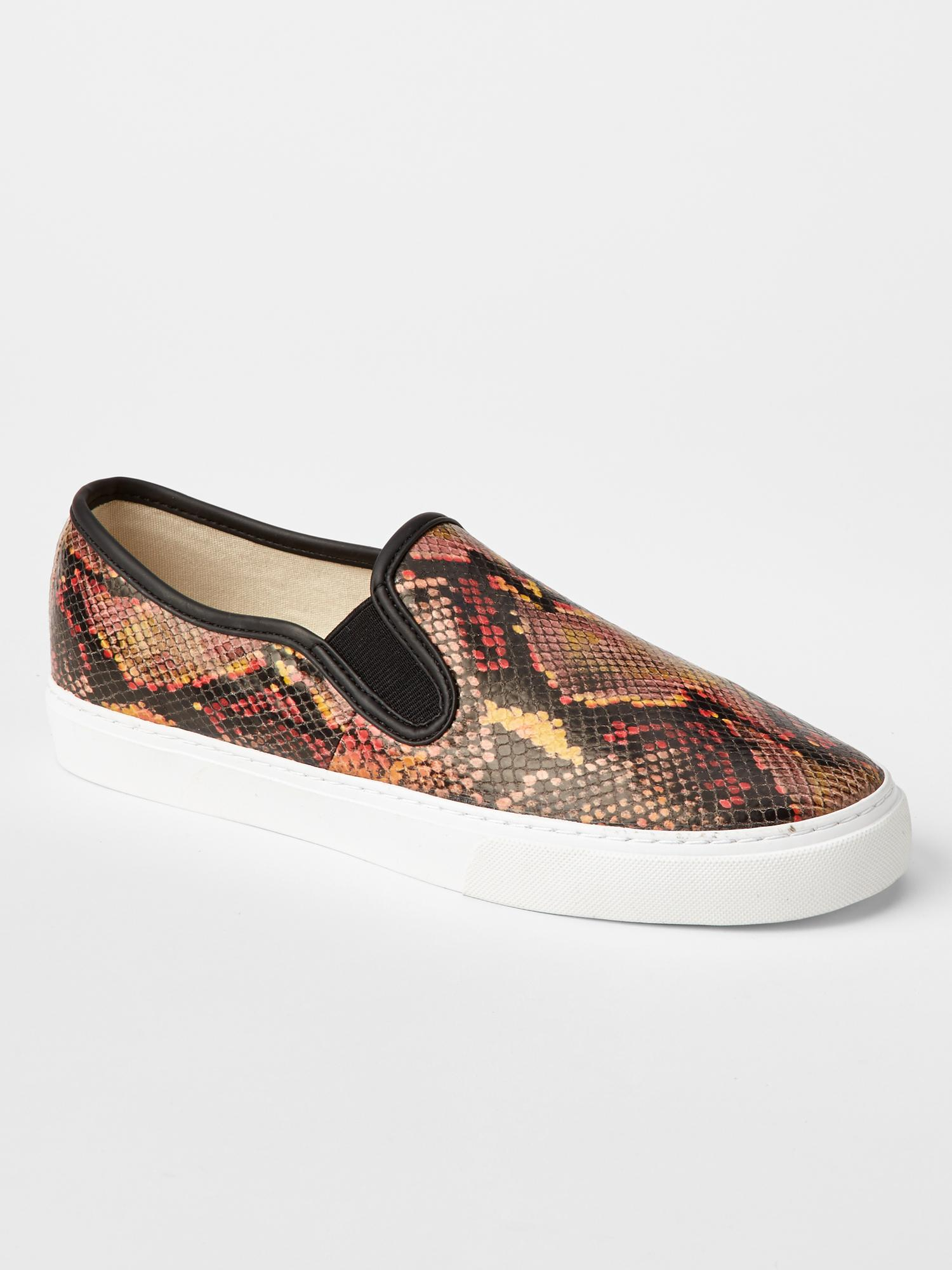 Gap Leather Slip-On Sneakers in Multicolor (MULTI COLOR 2 )