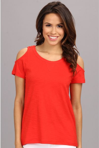 Two By Vince Camuto Cold Shoulder Top in Red (Flame) - Lyst