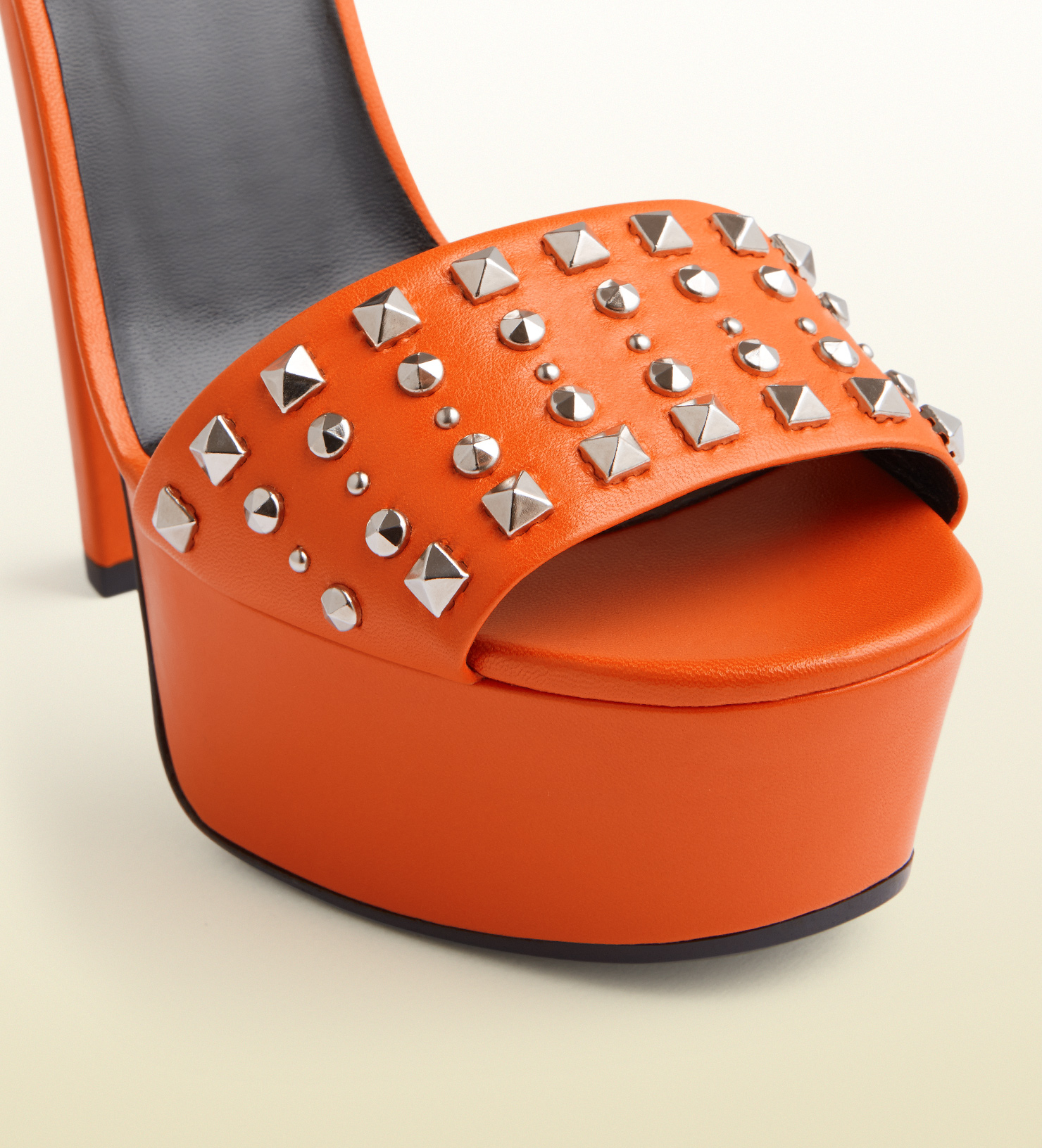 gucci sandals orange