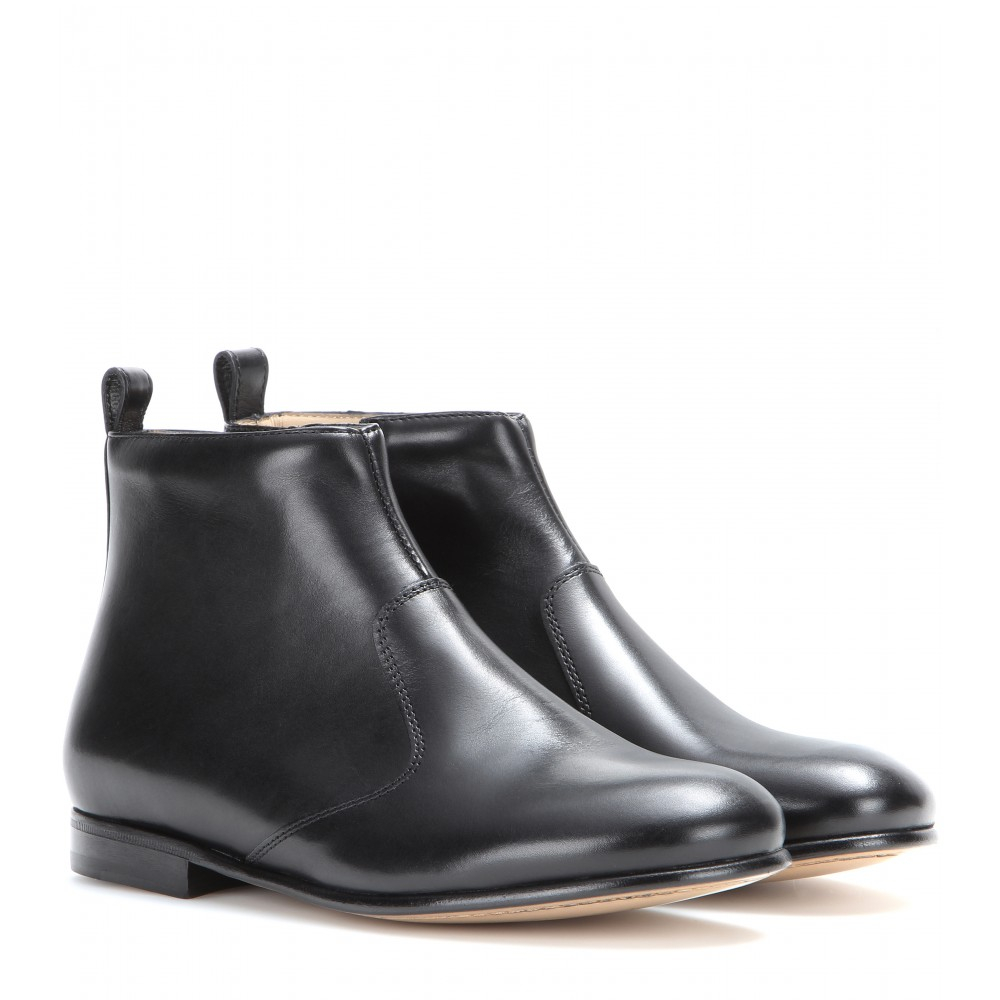 gigi black studded chelsea boots