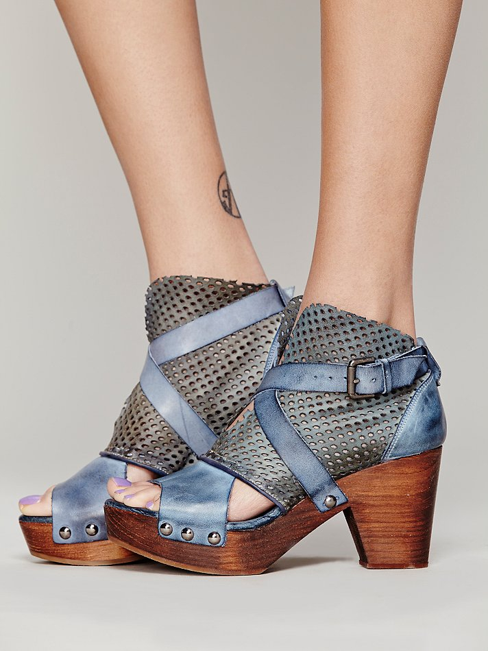 free people rendering clog