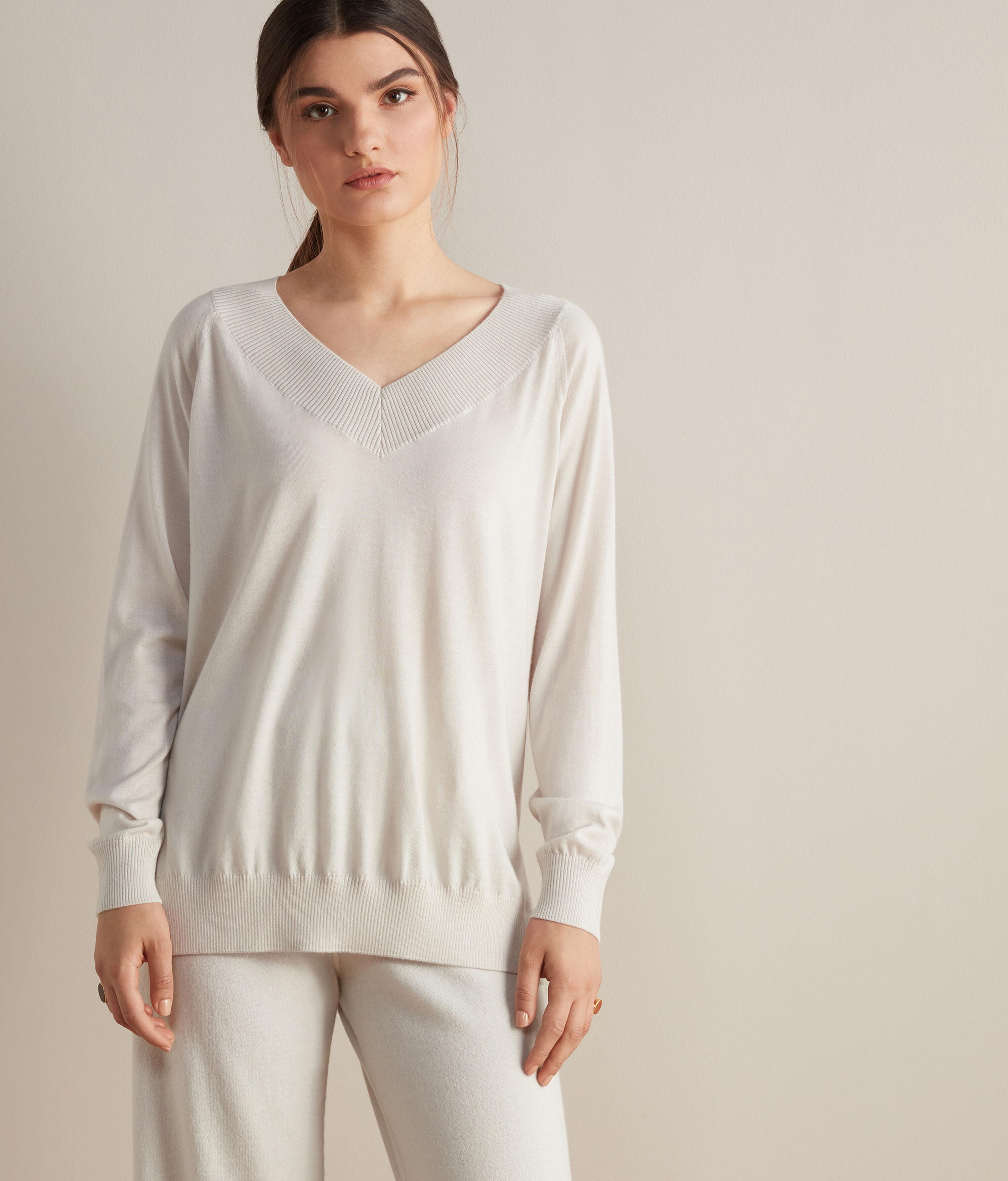 Maglia scollo v in cashmere ultralight di Falconeri in Bianco | Lyst
