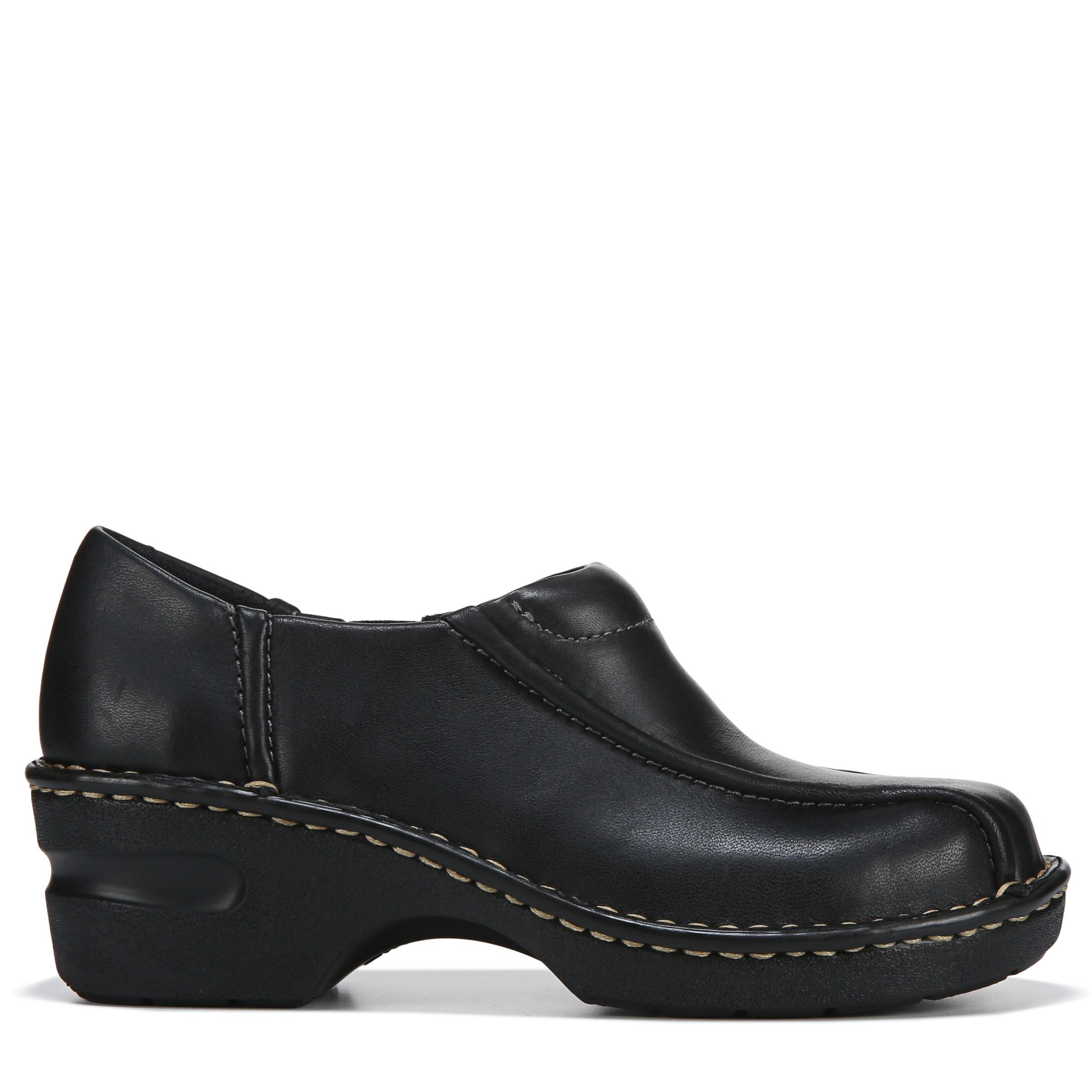 eastland slip on shoes