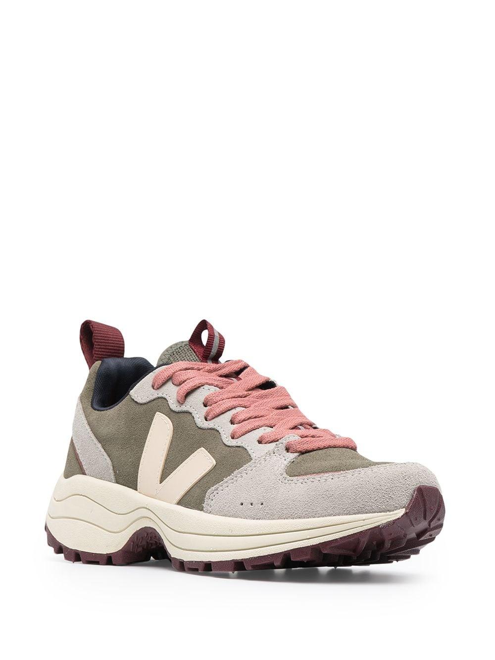 veja venturi trainers grey