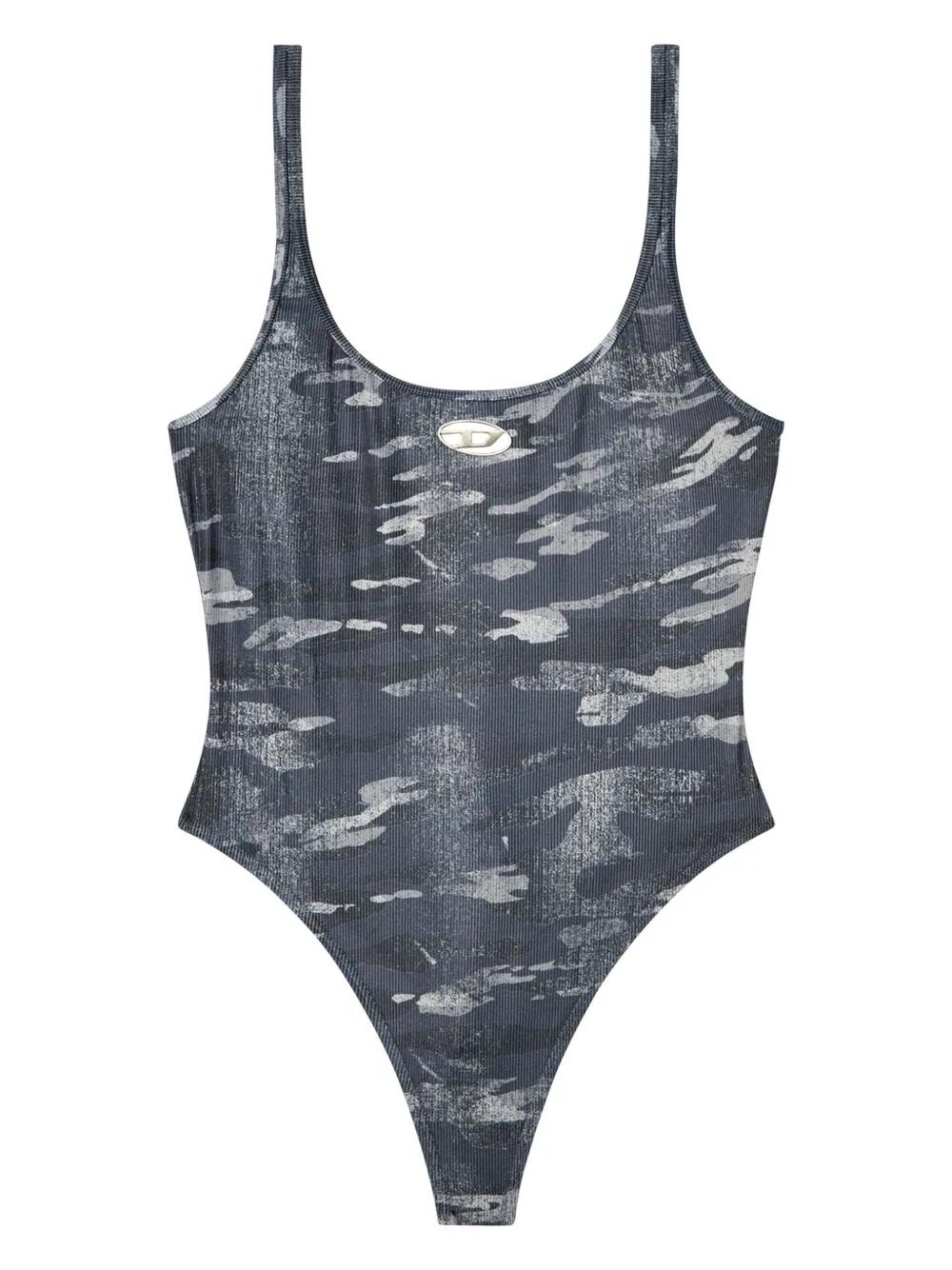DIESEL◆Ut-Body-Utlt カットアウト ロゴ ワンピース 水着 Diesel Ut-Body-Utlt ワンピース水着 | ブラック | FARFETCH JP