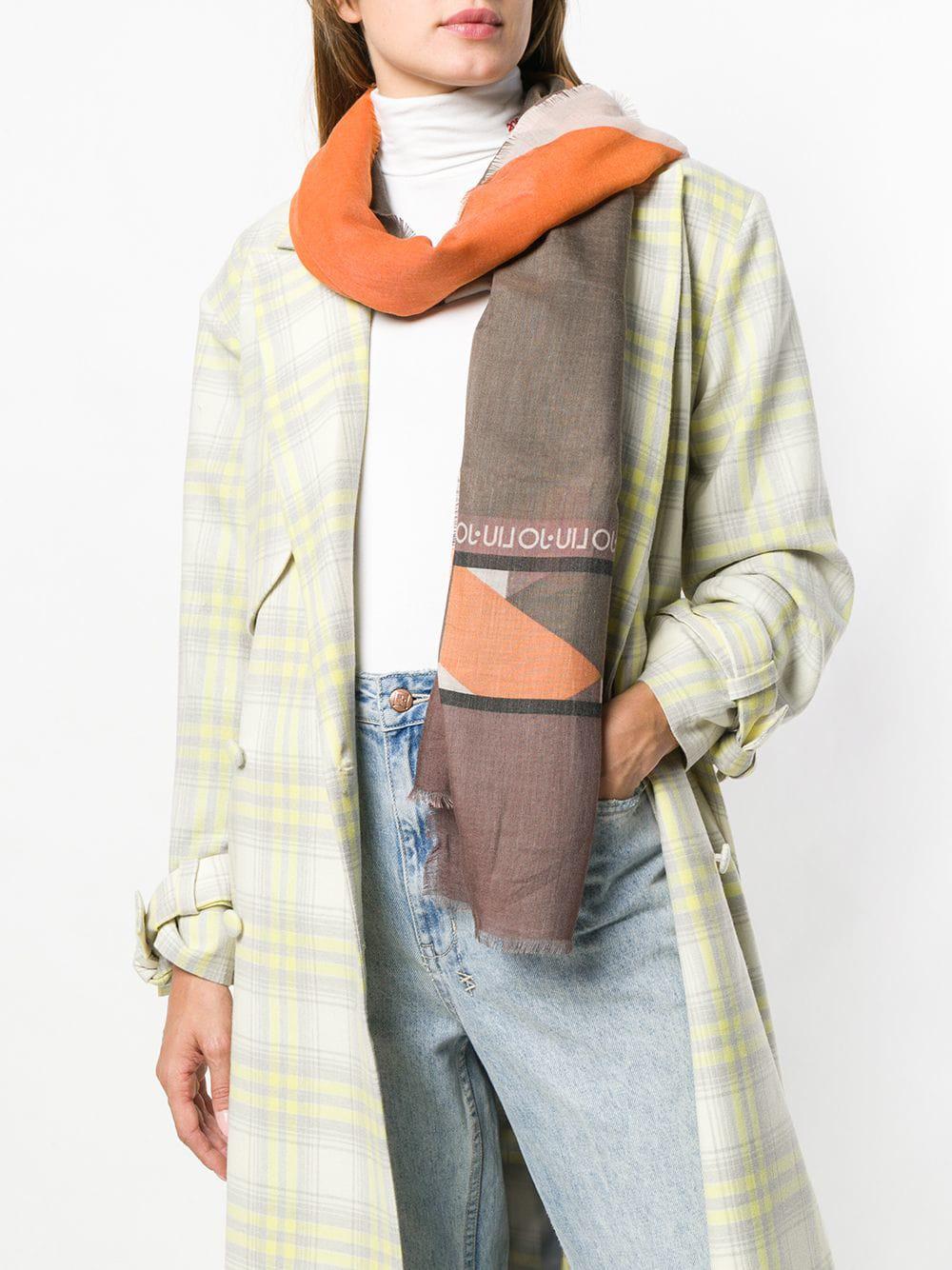 brown patterned scarf