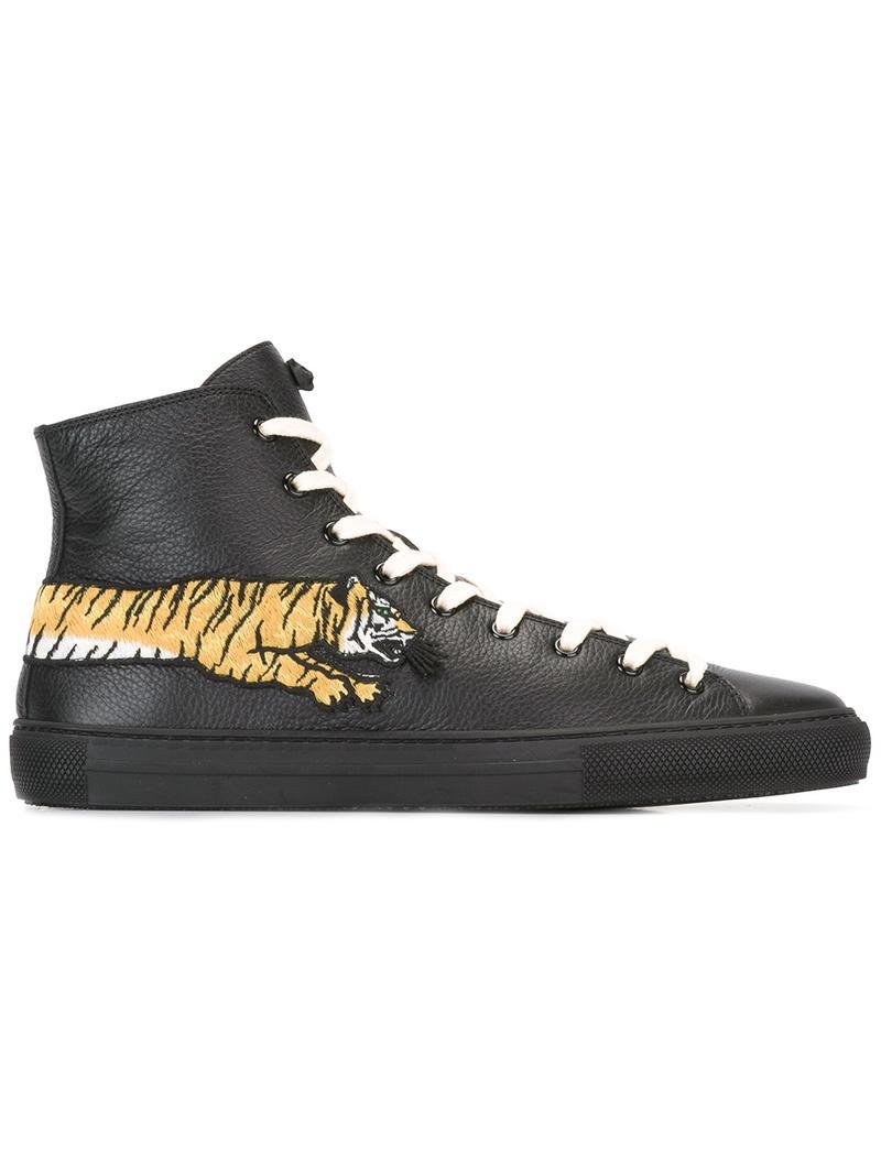 Gucci Leather Tiger Embroidered Sneakers in Black for Men - Lyst
