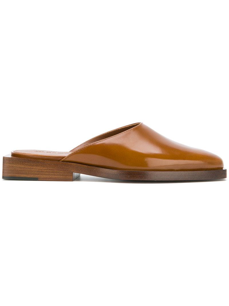 flat mules brown