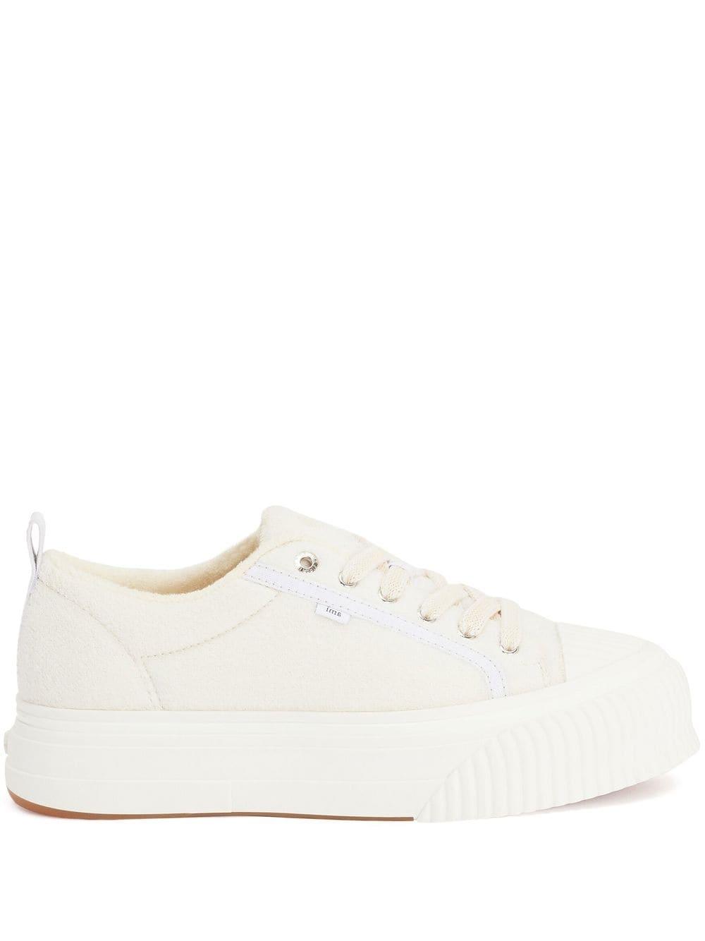 Ami Paris Oversized Sole Low-top Sneakers in White | Lyst