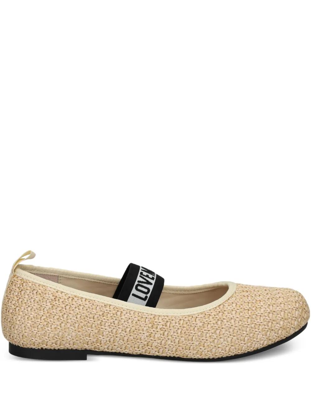 フラットシューズ LOVE MOSCHINO Woman Ballet flats Black 1 JA11061G0LIE3 00A Moschino Black Ballet Flats For Girl With Heart | italist