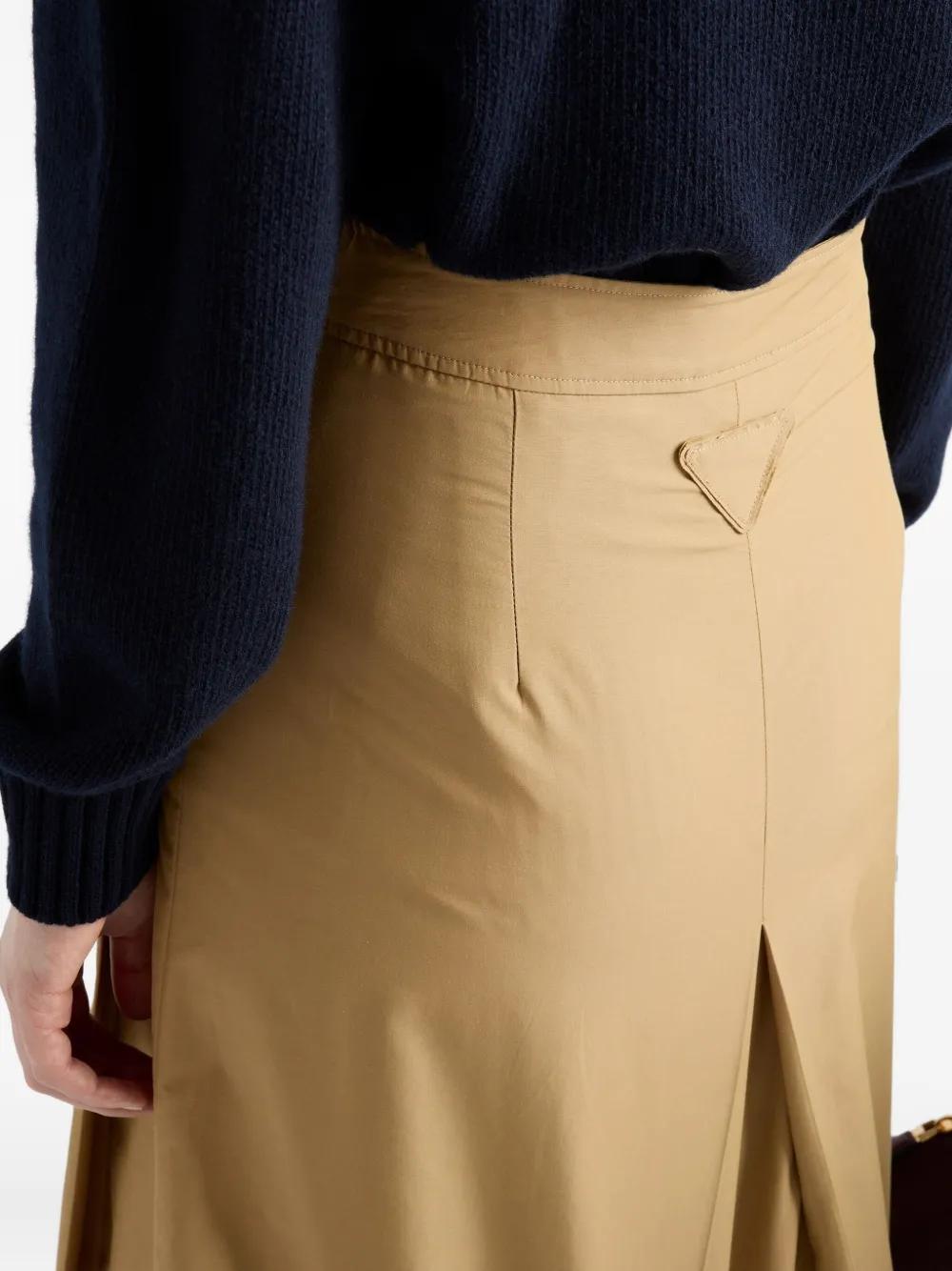 Prada ボックスプリーツ スカート ナチュラル | Lyst