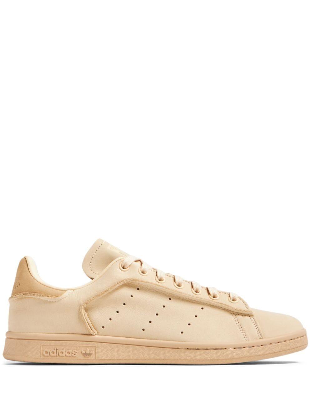 adidas Stan Smith Leather Sneakers in Natural for Men | Lyst