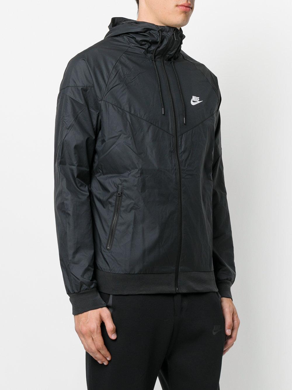 Nike Synthetic Hooded Windbreaker in Black for Men - Lyst