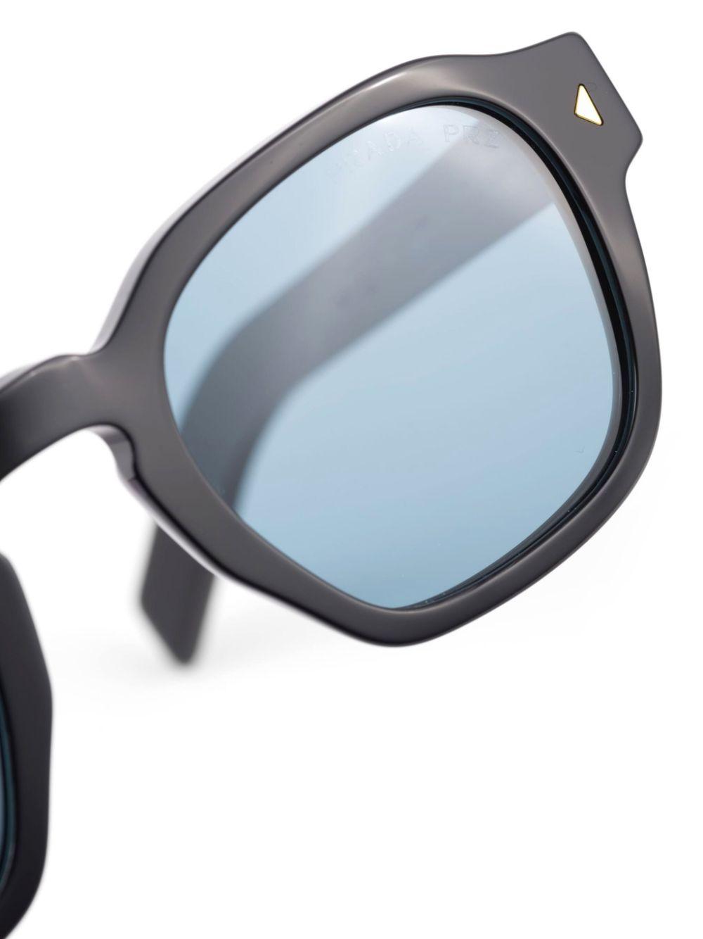 PRADA サングラス水色