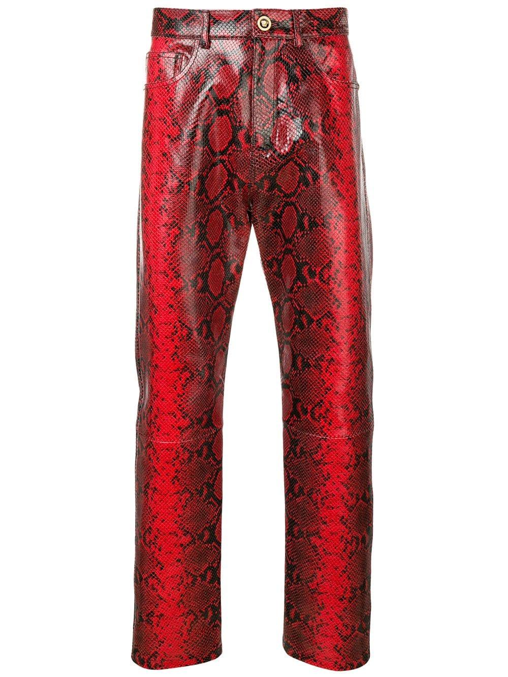 Pantalon à effet peau de serpent Versace pour homme en coloris Rouge | Lyst