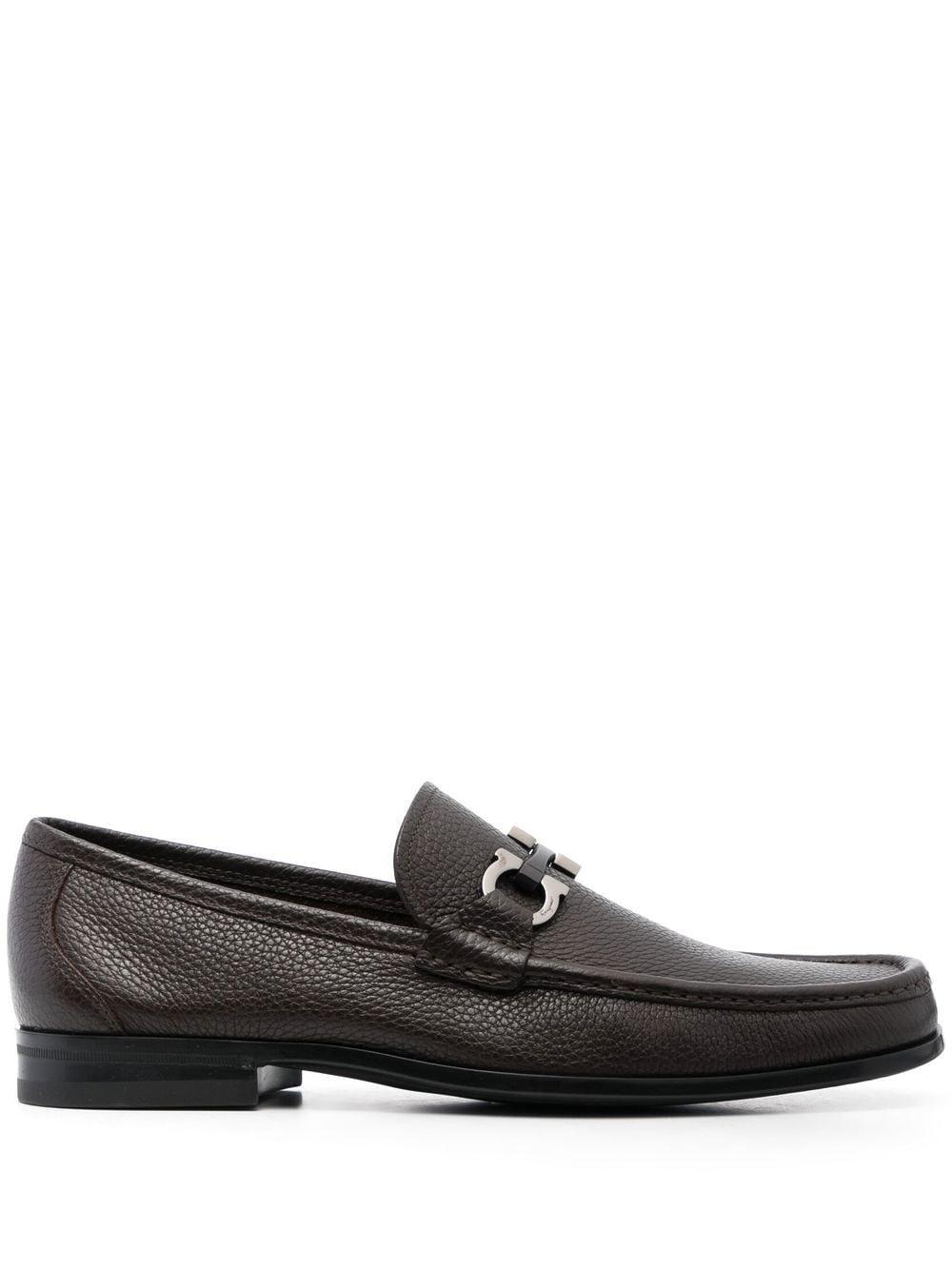Ferragamo logo-plaque leather loafers - White