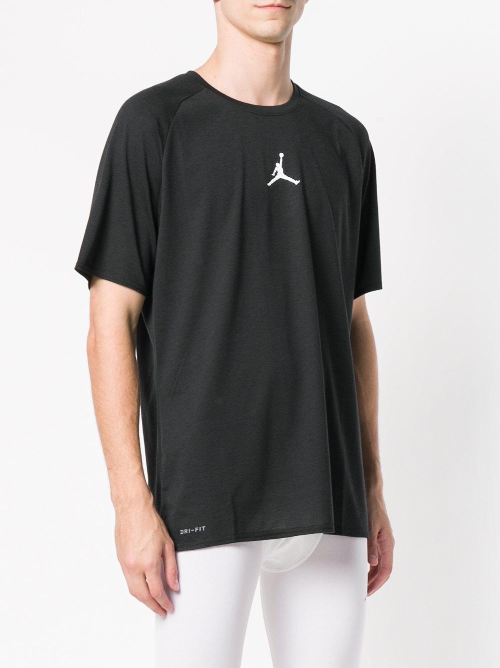 nike loose fit t shirt