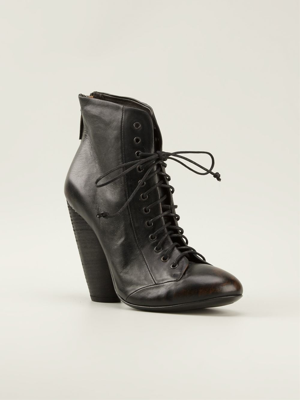 buffalo aspha vegan lace up chunky heeled boots in black