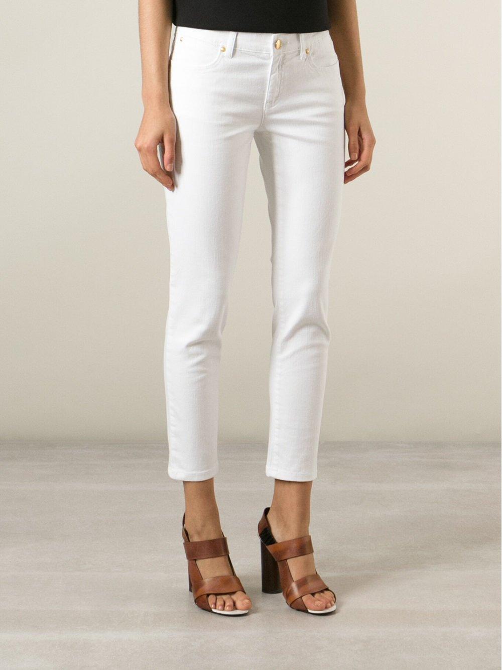 white jeans crop top