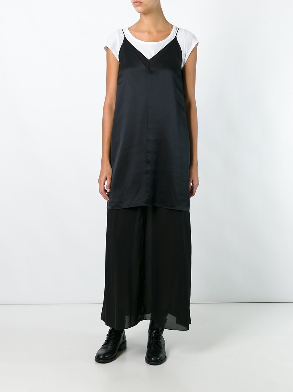 THE OUTNET your Global Style-Conscious Shopper's go-to Destination,+ followers on Twitter.