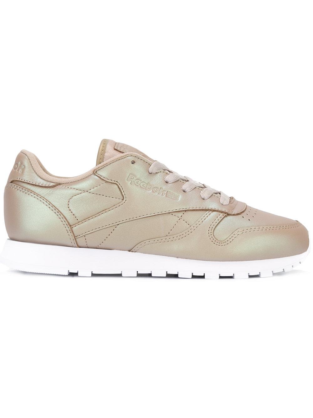 Reebok Leather Classic Hologram Sneakers in Natural | Lyst