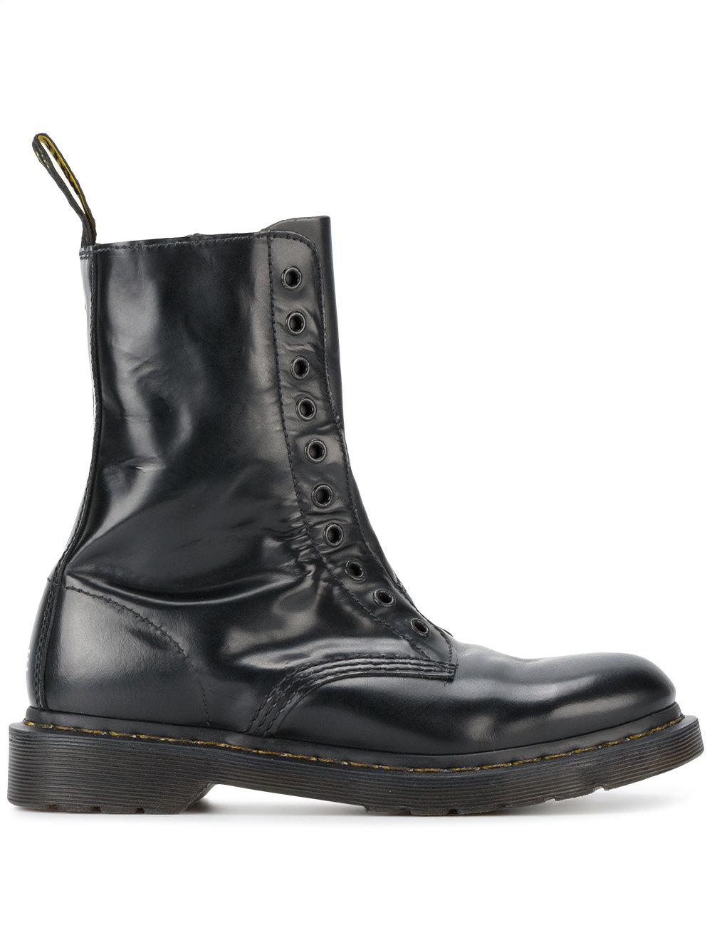 dr martens borderline
