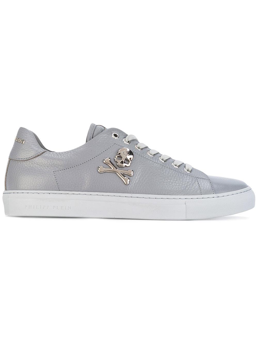 badge staan vitamine Philipp Plein Skull And Crossbones Sneakers in Gray for Men | Lyst