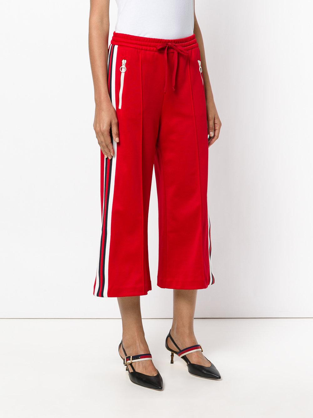 open leg jogging pants