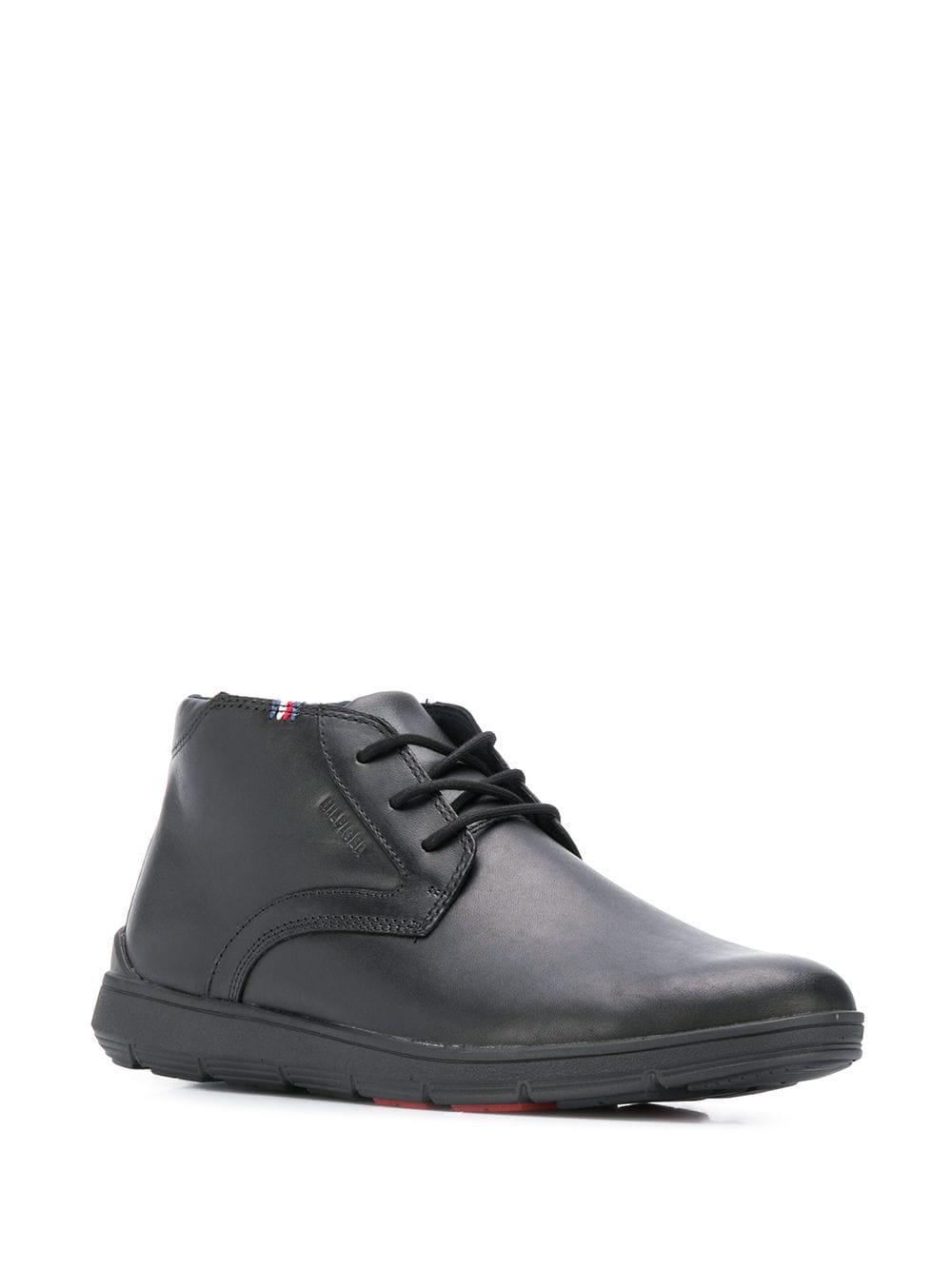 tommy hilfiger lightweight city suede shoe