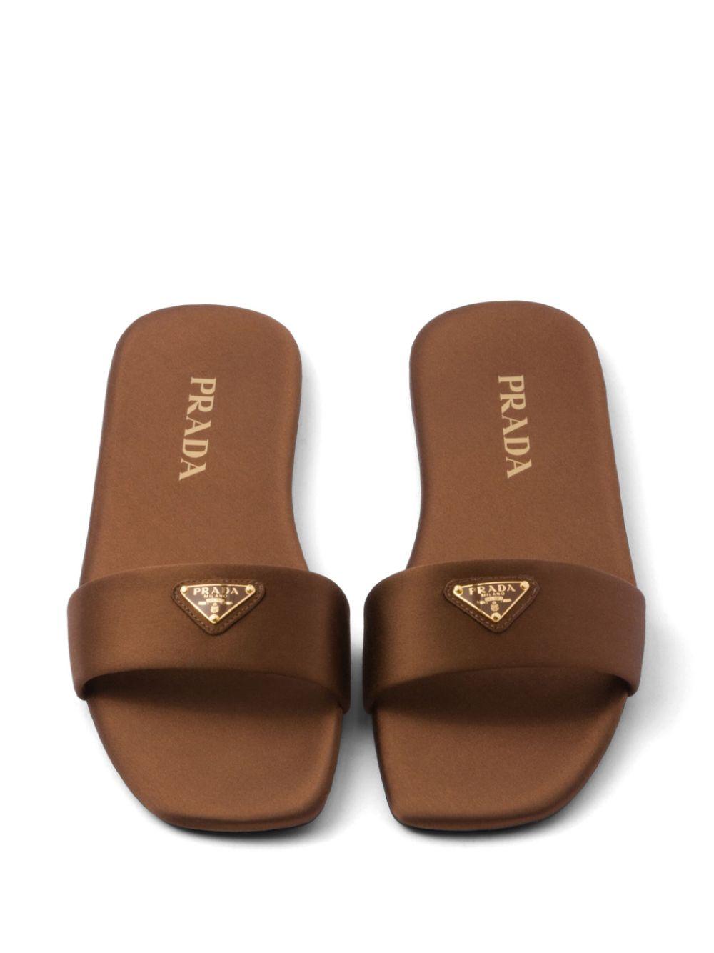 Prada logo flip flop online