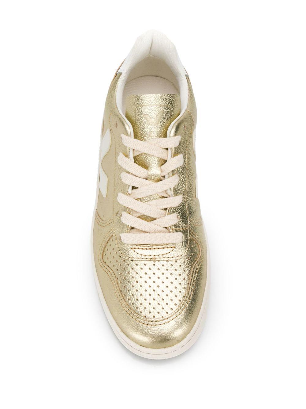 Veja trainers gold new arrivals