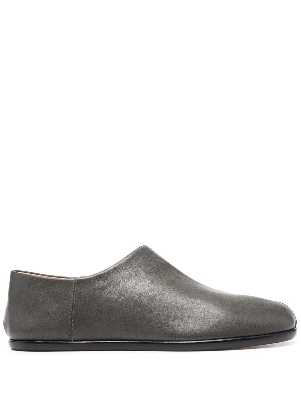 Maison Margiela 10mm Tabi Slip-on Leather Loafers in Gray for Men | Lyst